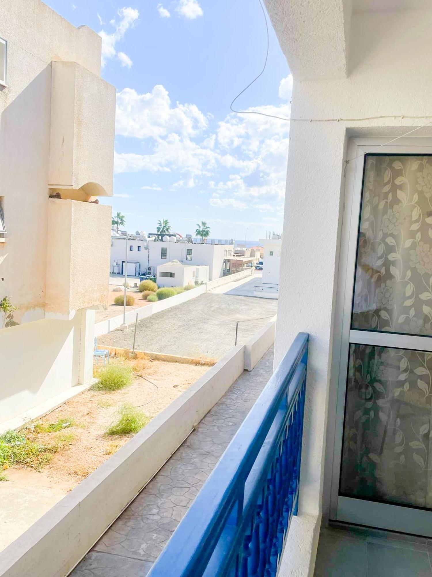 Awaken Your Hidden Goddess Retreat At Nissi Avenue - Apartament